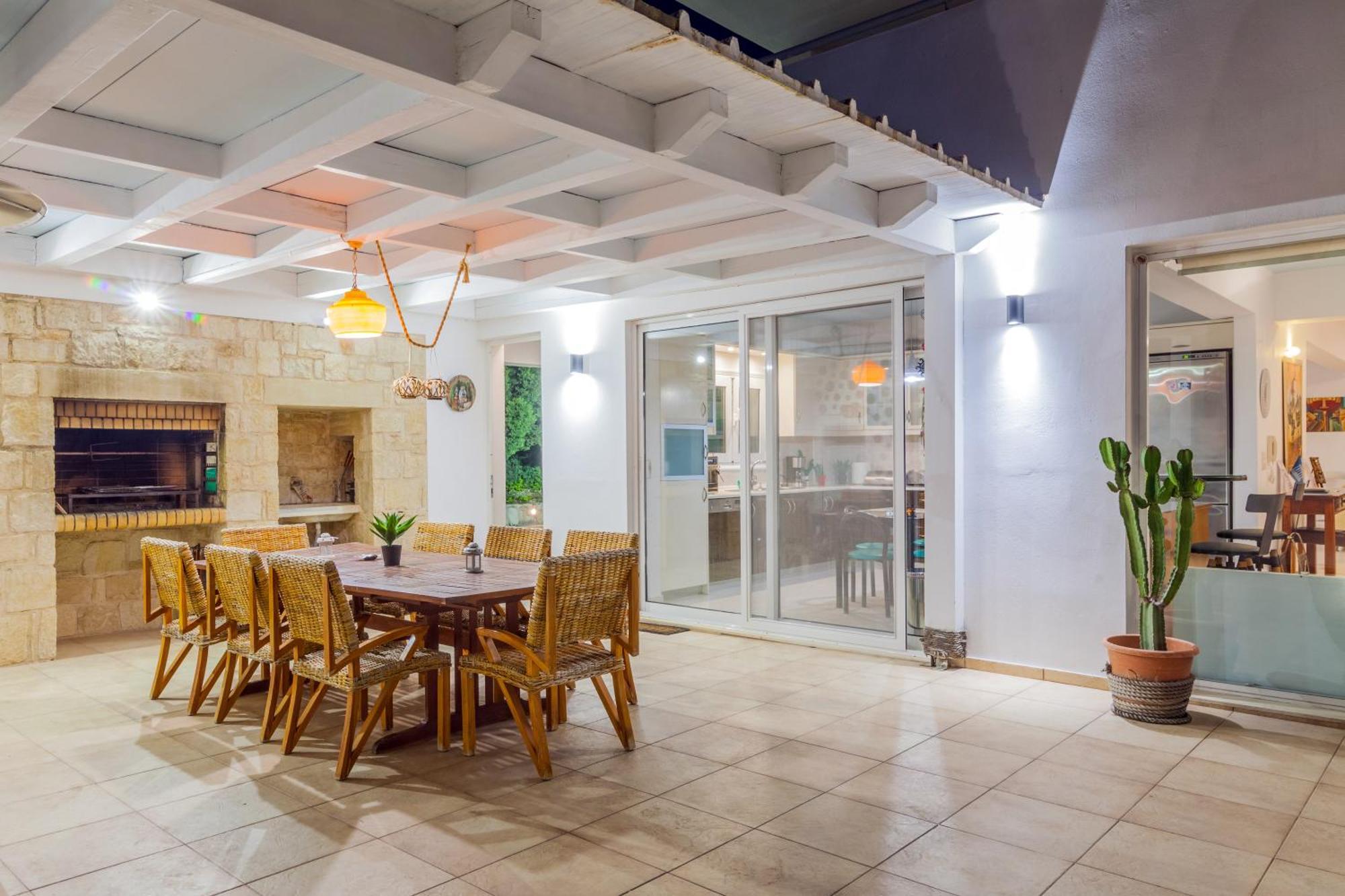 הרקליון Whiteblue Spa Villa, By Idealstay Experience מראה חיצוני תמונה