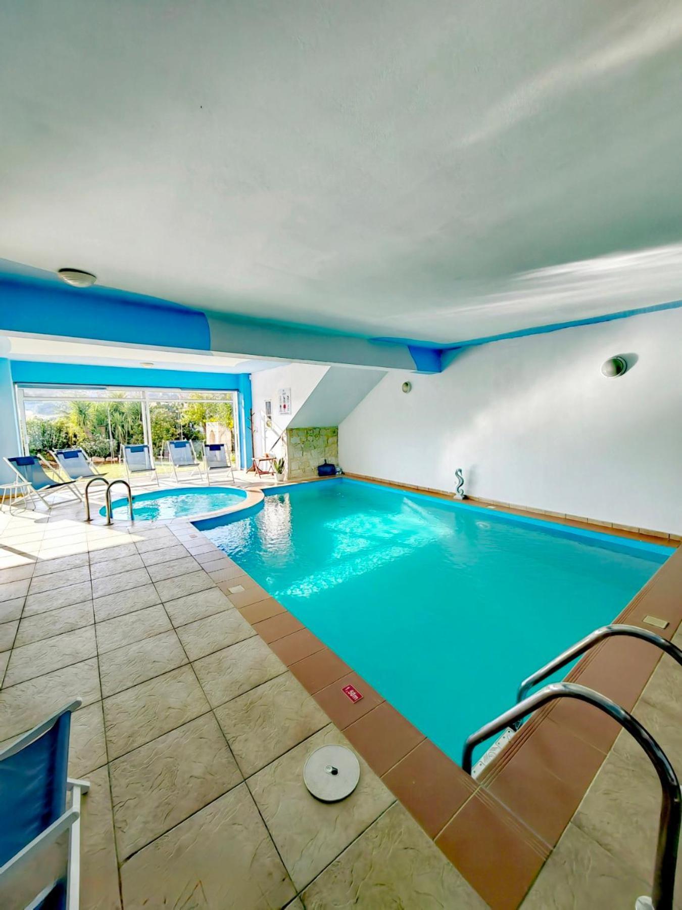 הרקליון Whiteblue Spa Villa, By Idealstay Experience מראה חיצוני תמונה
